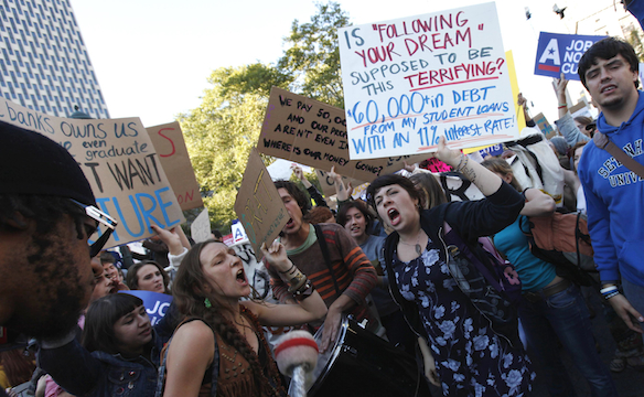 กลุ่มผู้ประท้วงของขบวนการยึดครองวอลสตรีทประกาศสนับสนุนการยึดครองท่าเรือขของสหรัฐ